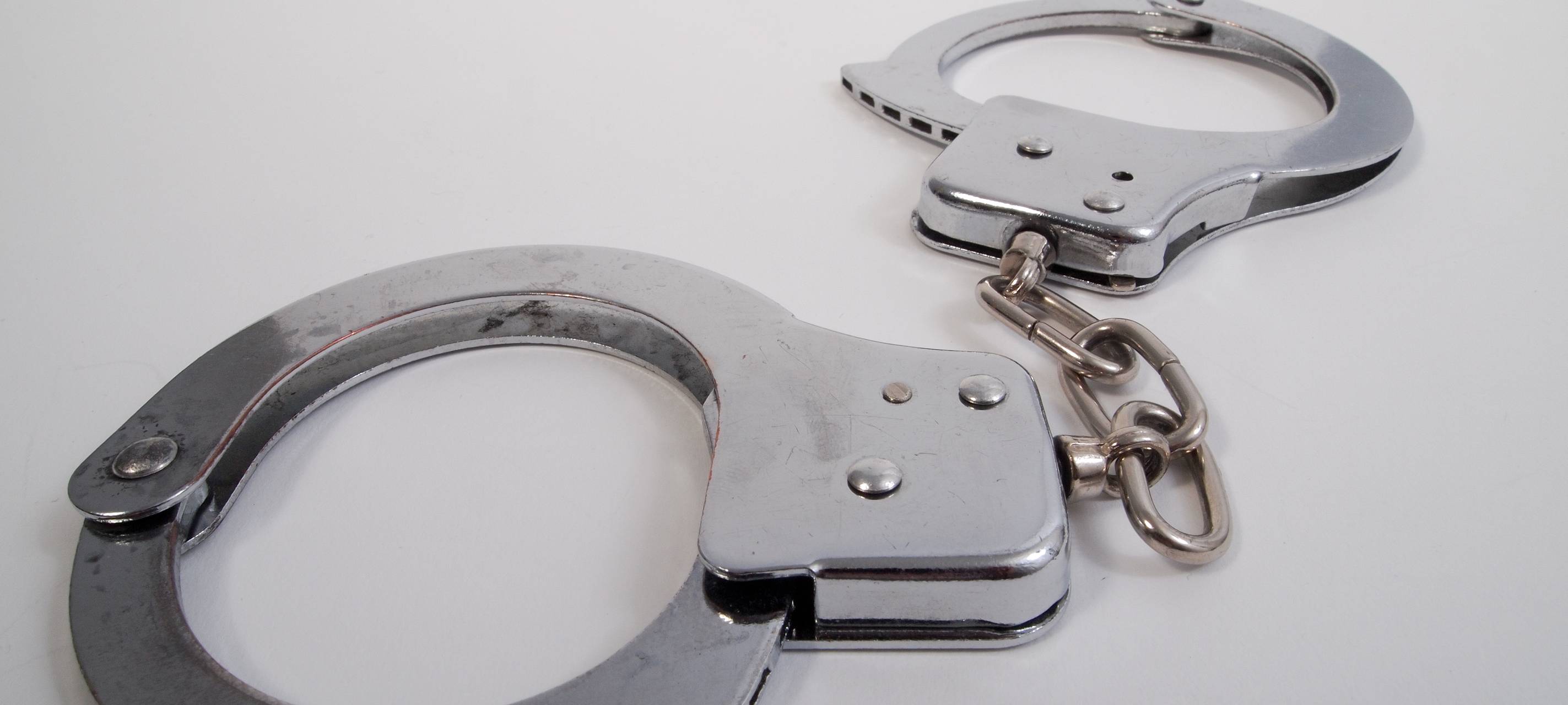 KREIS: Schlagen gegen Drogenbande