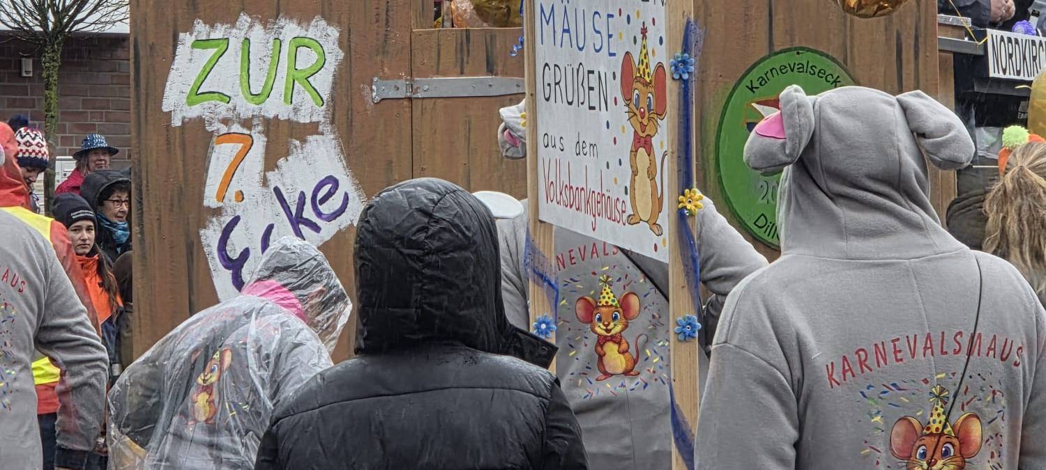 NORDKIRCHEN: Fröhlicher Umzug