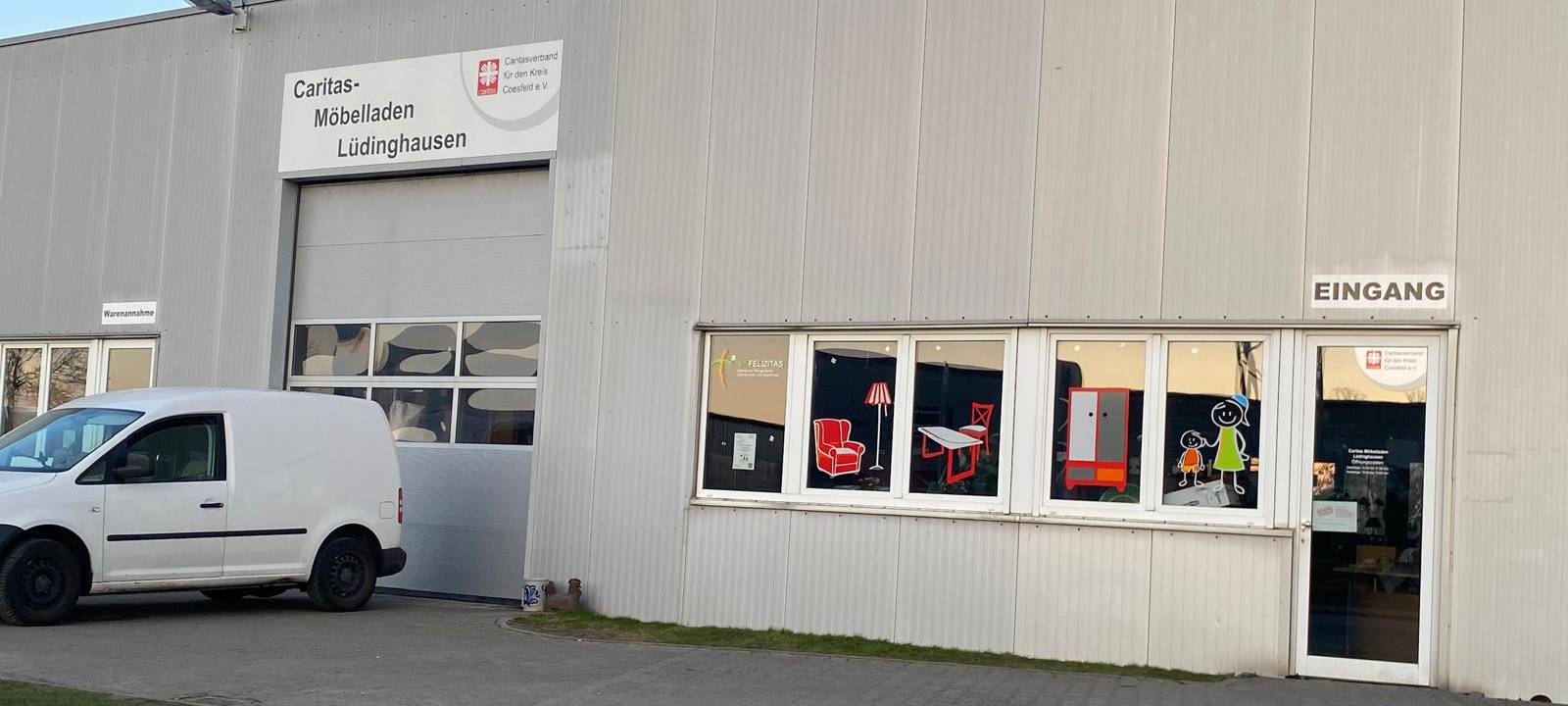 LÜDINGHAUSEN: Ein Jahr karitativer Möbelladen