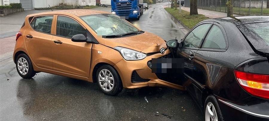 COESFELD: Unfall Am Wasserturm