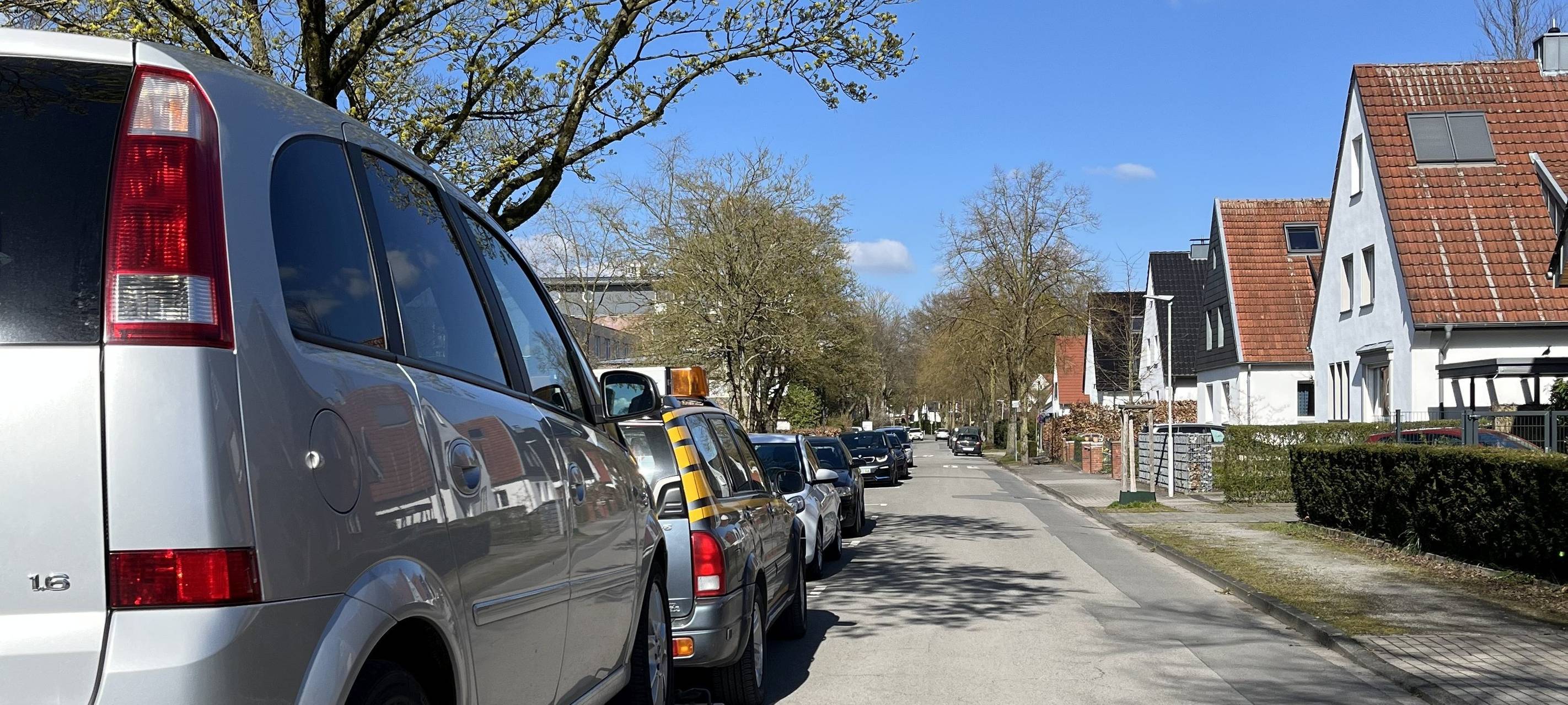 COESFELD: Parkplatzsituation Wahrkamp