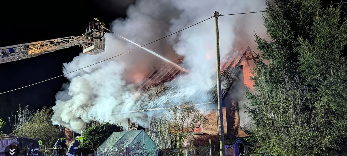 OTTMARSBOCHOLT: Bauernhof abgebrannt